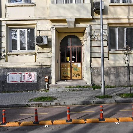 Small Studio On Budget In The Heart Of City Варна Екстер'єр фото