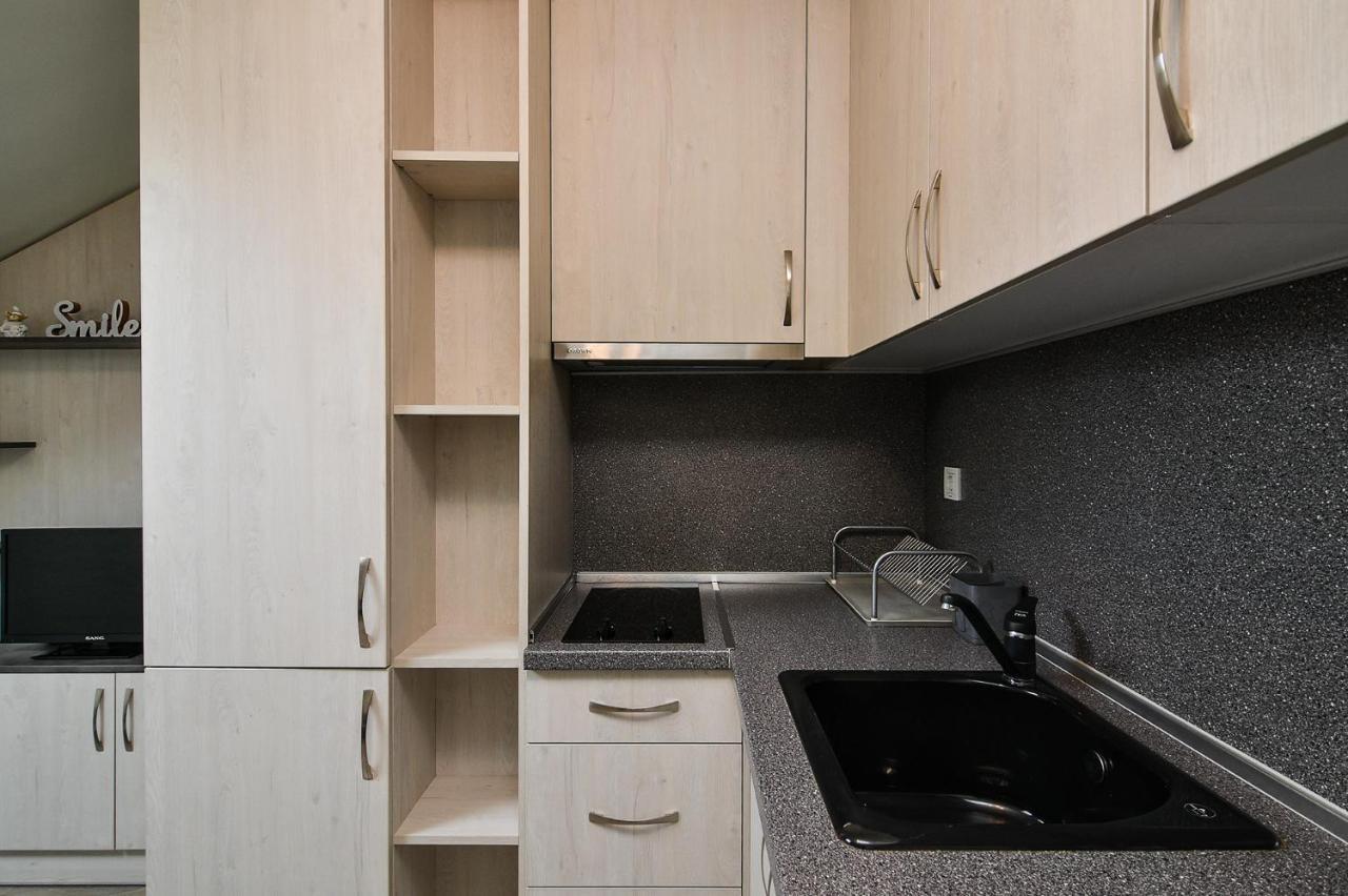 Small Studio On Budget In The Heart Of City Варна Екстер'єр фото