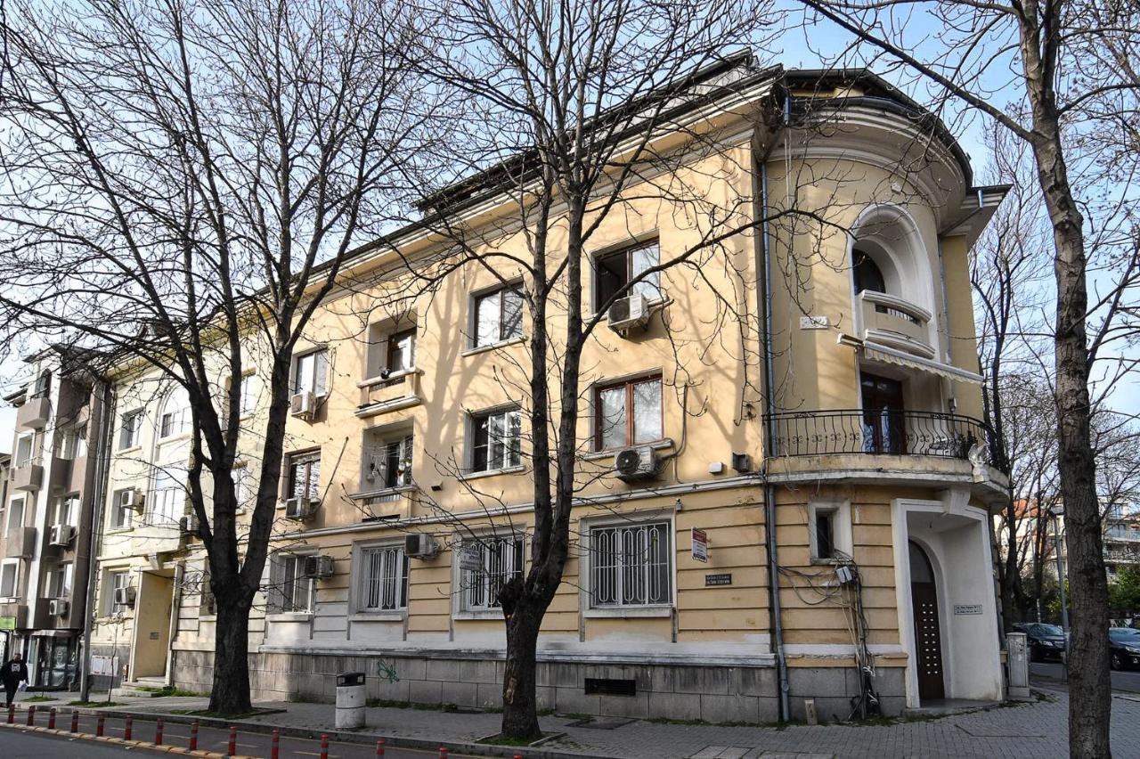 Small Studio On Budget In The Heart Of City Варна Екстер'єр фото