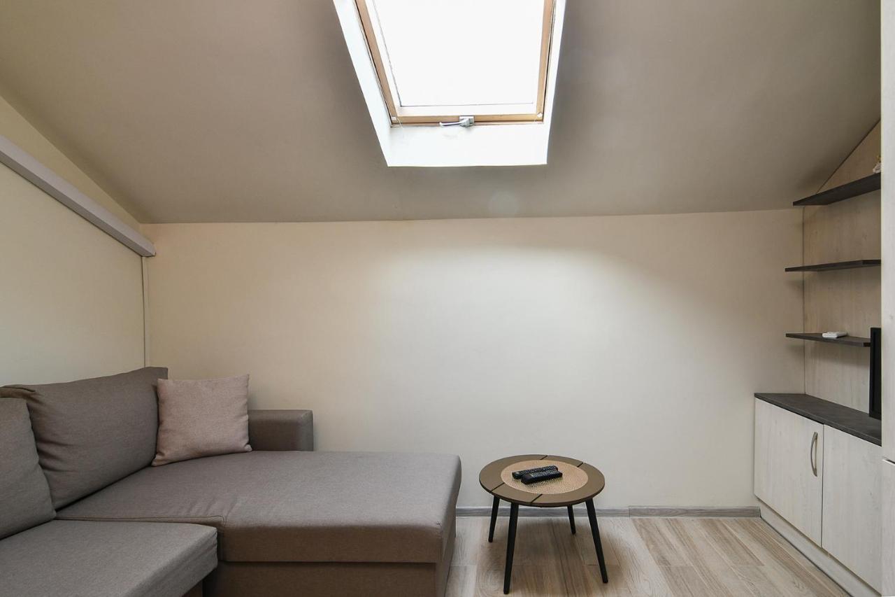 Small Studio On Budget In The Heart Of City Варна Екстер'єр фото